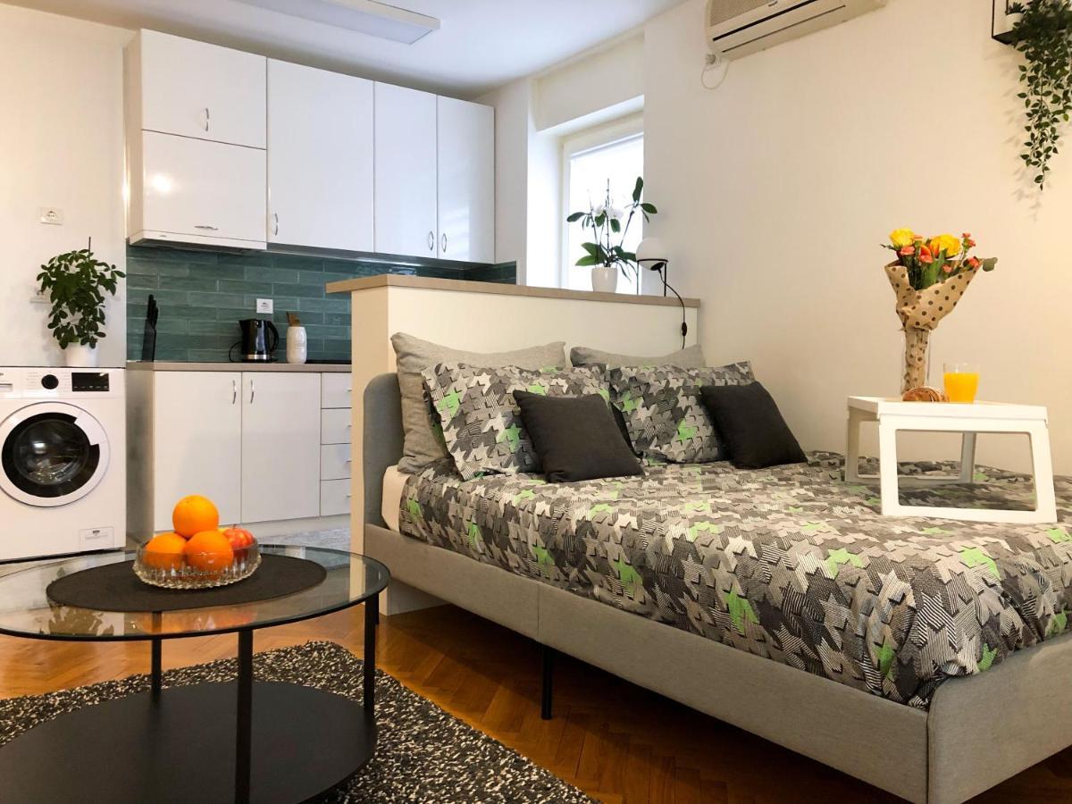 Promo - Flora Apartment Novi Sad Exterior photo